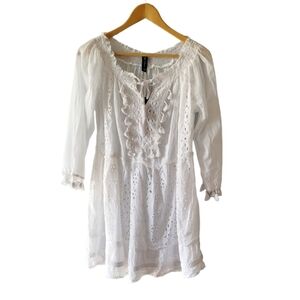 ME to Magic Lace and Eyelet White Tunic Coverup Romantic Feminine Size Medium